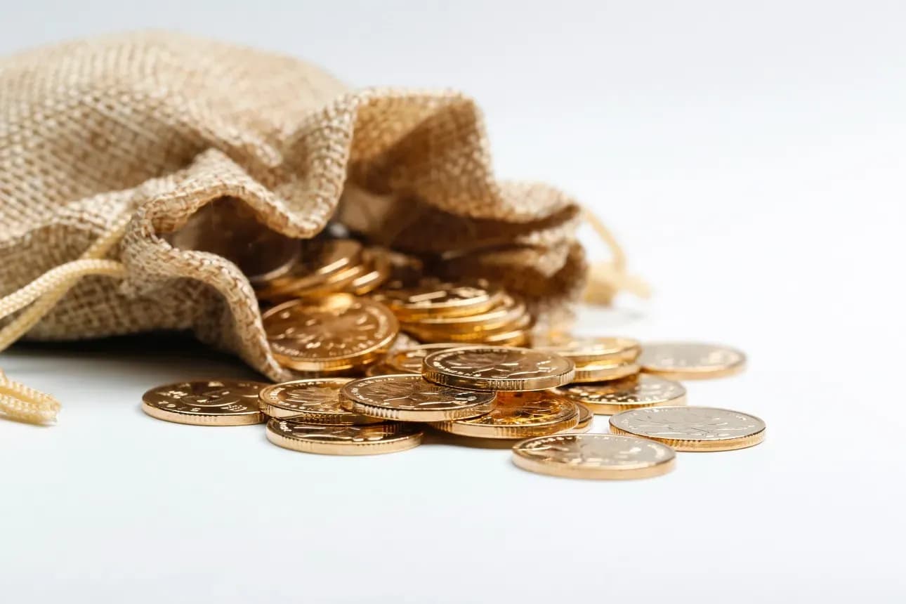 Centralizing Documentation and Customer Service for a Wealth Management Firm